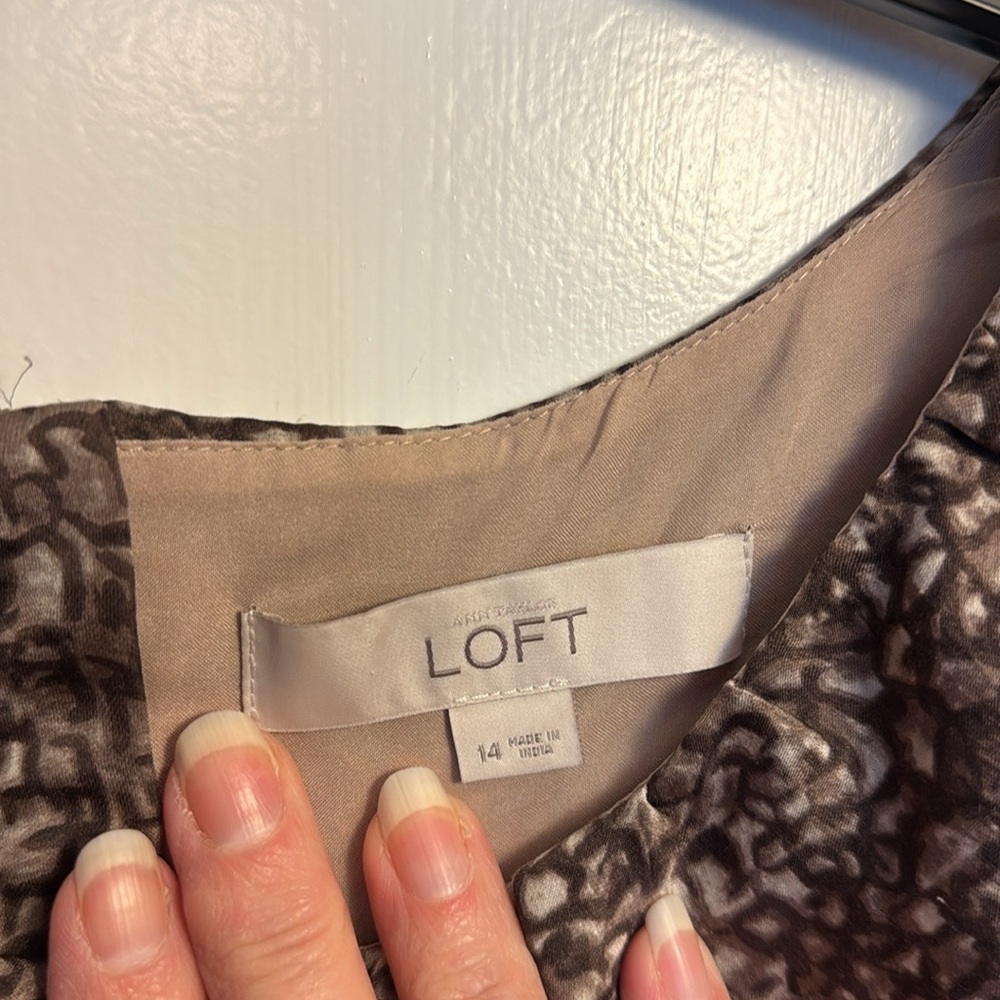 LOFT Brown Tan Sheath Dress Sleeveless Scoop Neck - Picture 2 of 7